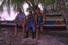 21.-San-Blas.-En-Cayo-Holandes-en-compania-de-Pedro-su-cuidador.