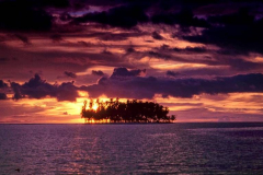 31R.-San-Blas.-Puesta-de-sol-en-los-cayos.