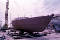 2.-Un-tanque-con-forma-de-barco