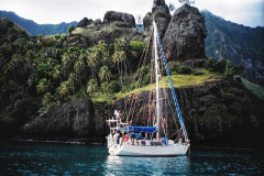13.-Marquesas-Polinesia.-Archibald-arribado-a-Fatu-Hiva.
