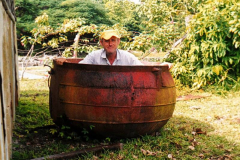 11.-Vanuatu.-El-menu-del-dia-marmitaco-de-hombre-blanco