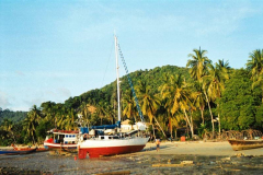 36.-TailandiaLimpieza-y-pintura-de-fondos-en-Puket